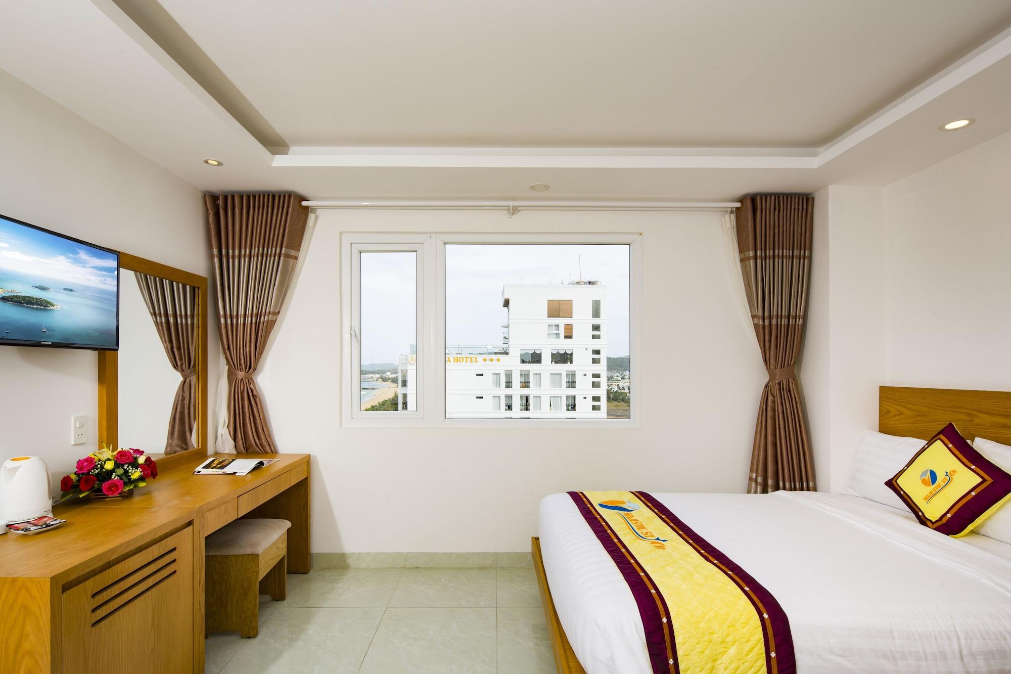 Hotel Majestic Star à Nha Trang Extérieur photo